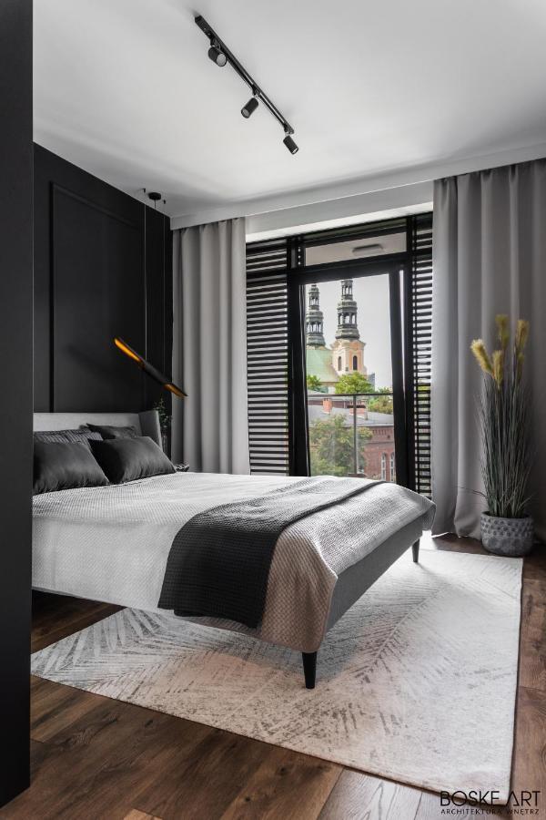 Stylowy Apartament W Centrum Poznania Kültér fotó